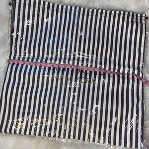 Henri Bendel X-LARGE dust bag for Donna